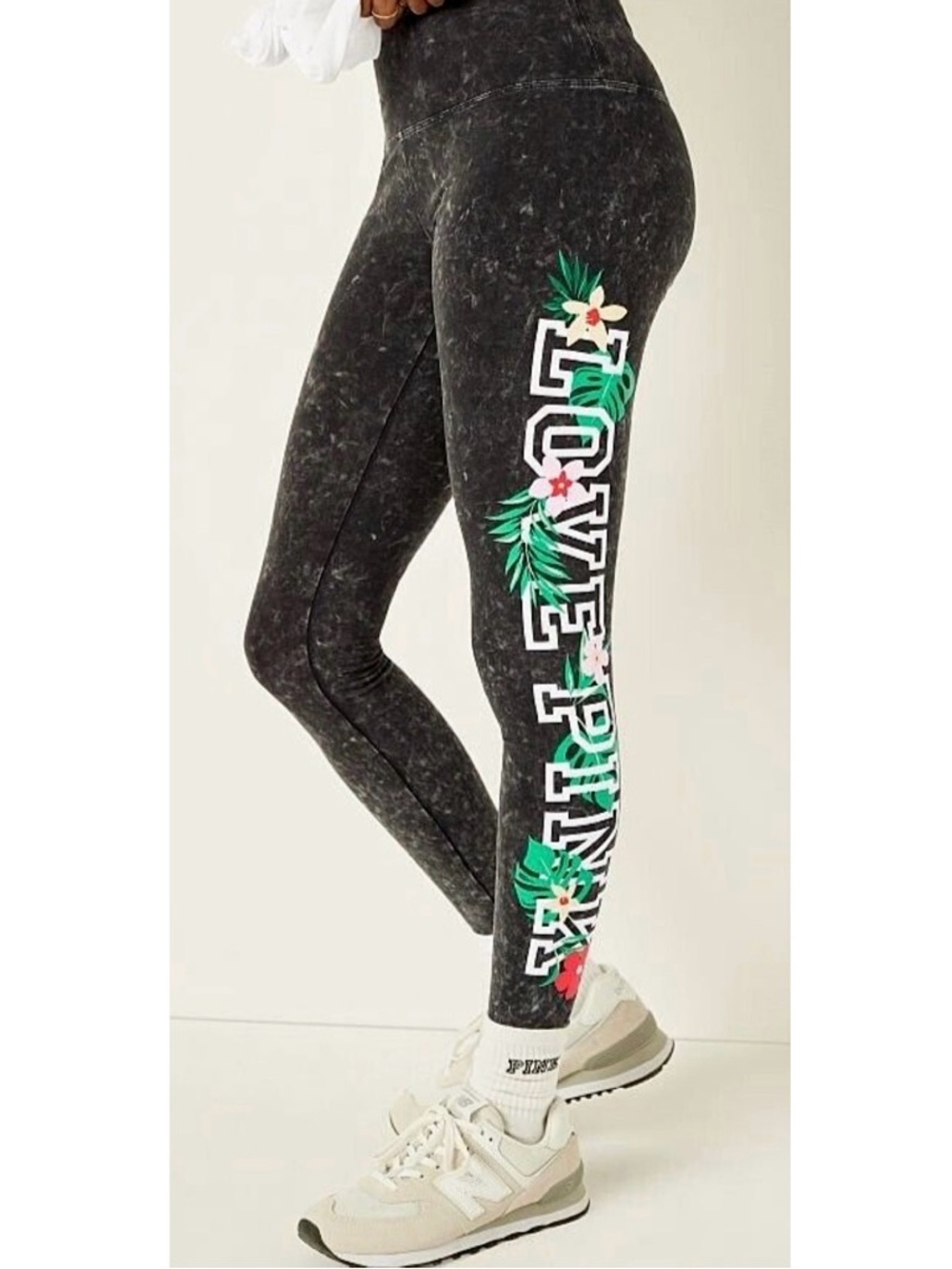 PINK Victoria’s Secret High Waist Floral Tropical Hibiscus Stretch Leggings